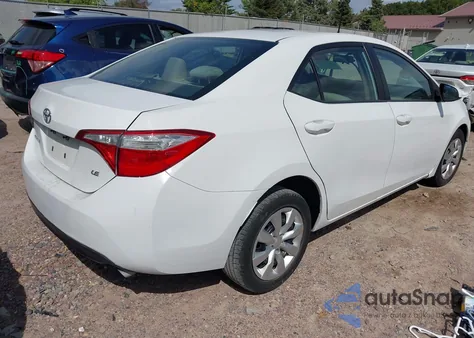 2015 Toyota Corolla Le z USA, uszkodzony, nr VIN 5YFBURHE6FP357957